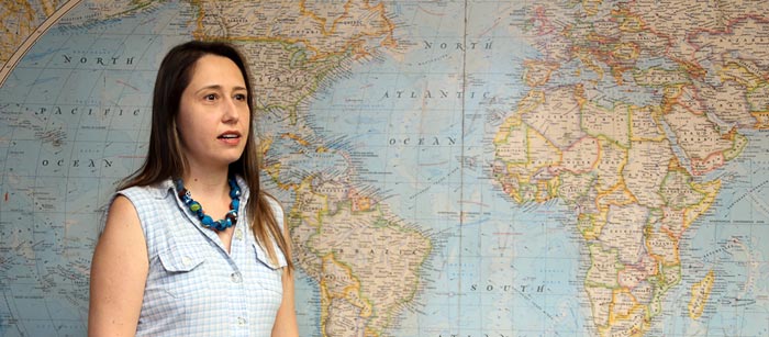 ‘Ainda tenho medo de voltar ao Brasil’, diz pesquisadora de agrotóxicos em auto-exílio na França