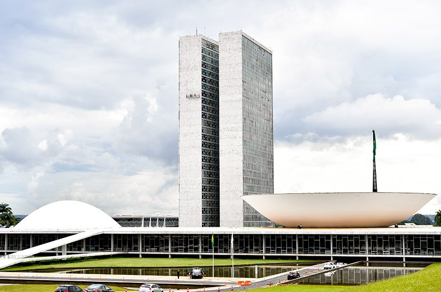 Câmara: Comissões permanentes elegem seus/suas presidentes/as