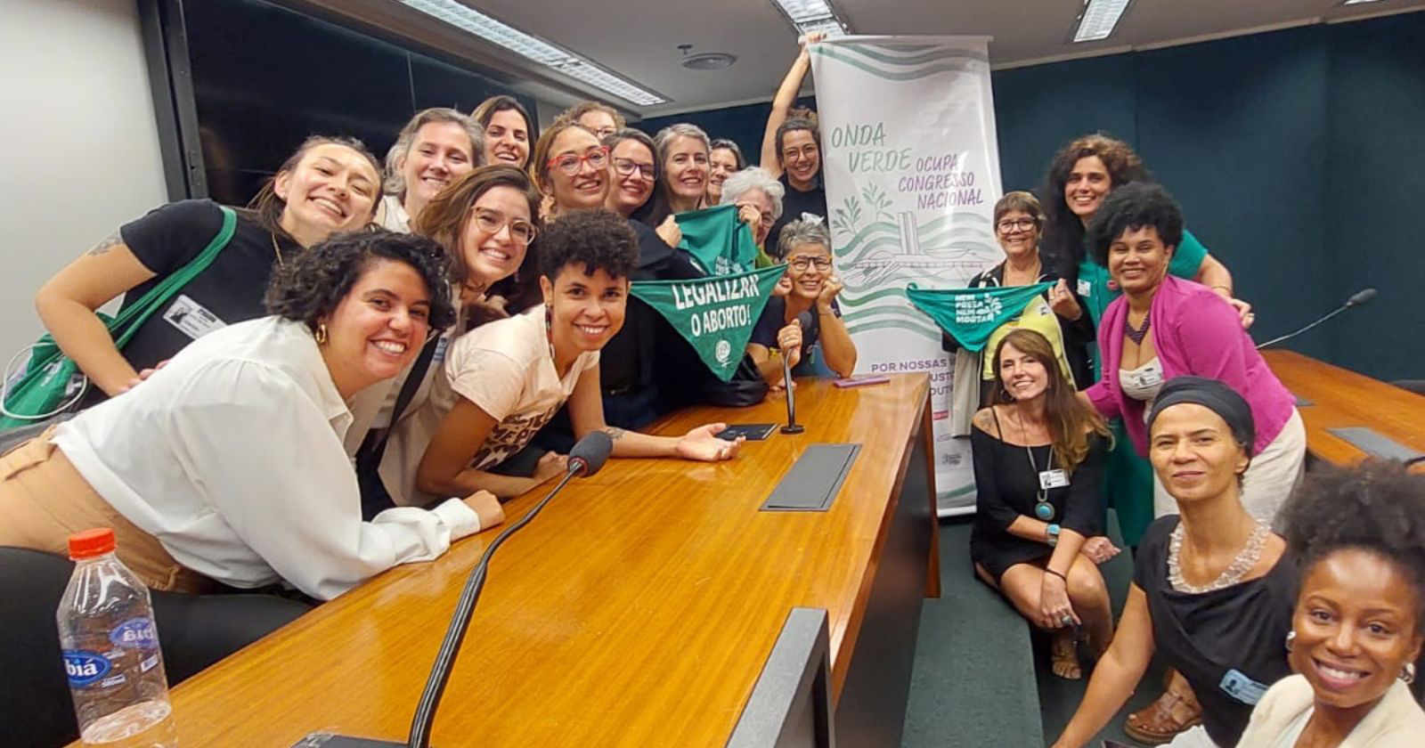 Organizações feministas pedem que Ministério das Mulheres repense posicionamento sobre aborto legal