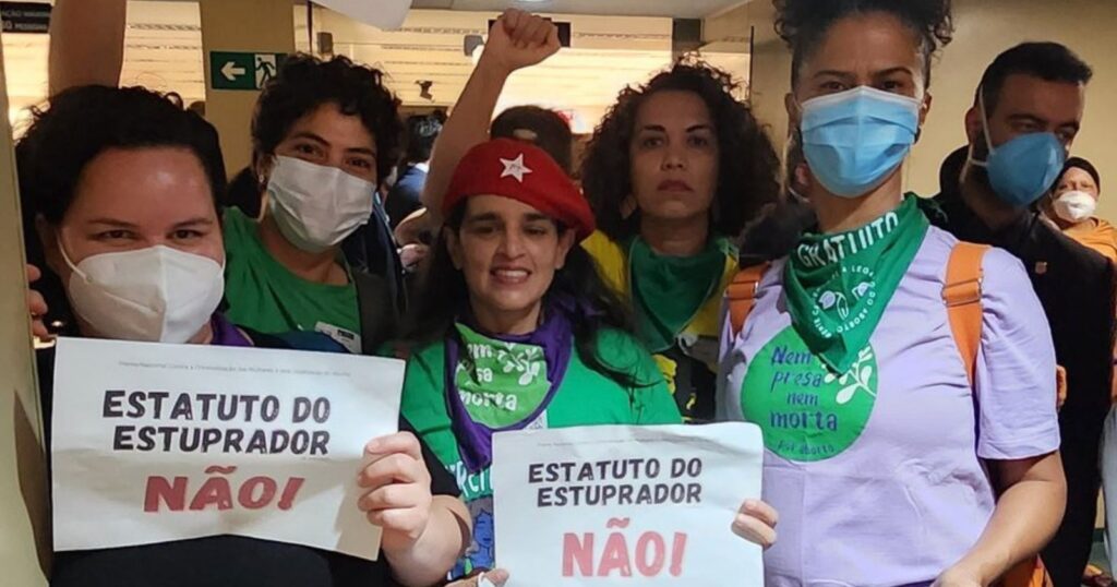 feministas contra pl nascituro dez22