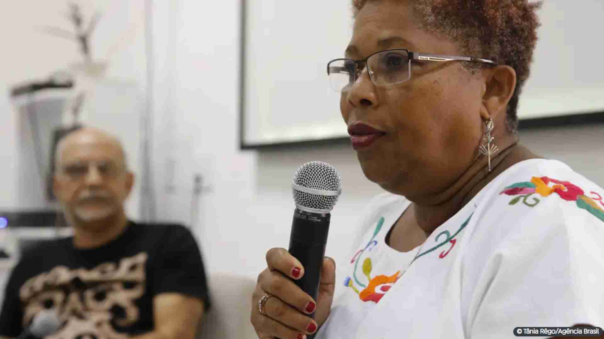 Ativistas negras defendem recorte racial no debate sobre cuidado