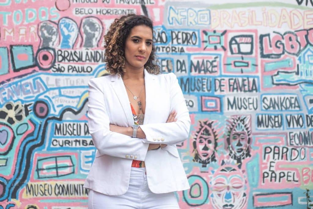 Anielle Franco defende mudança em livros didáticos e oportunidade para negros