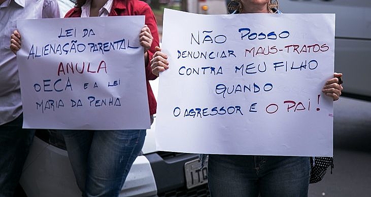 Lei de Alienação Parental coloca em risco crianças e mulheres