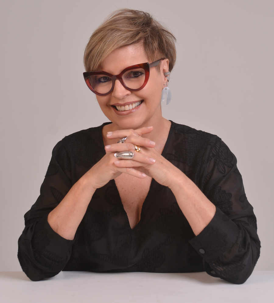 Raissa Rossiter organizadora