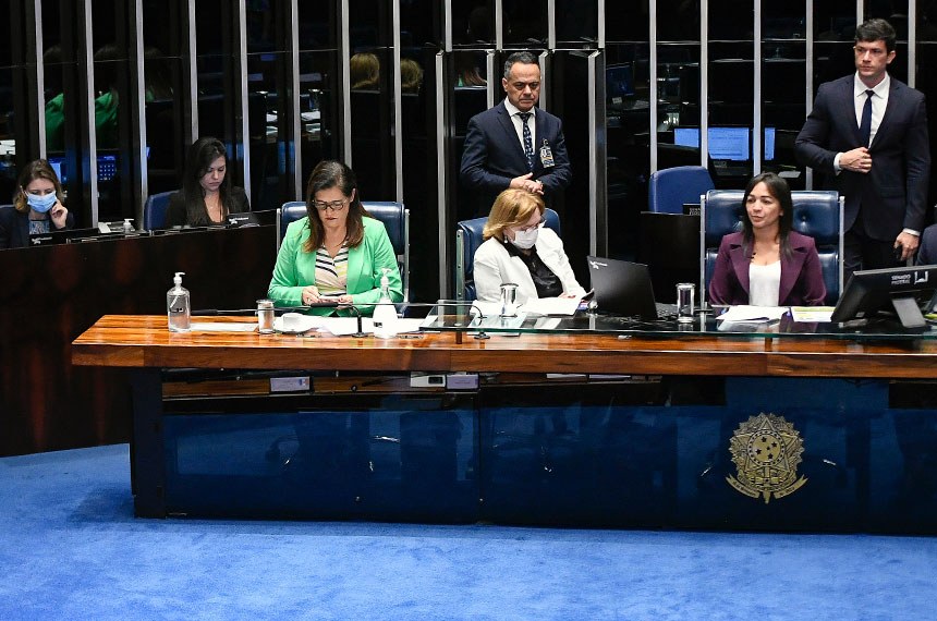 Só 4 mulheres são eleitas para o Senado, 3 de direita (e extrema-direita) e 1 de esquerda